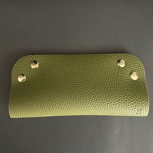 Green and gold sunglasses cover/bag